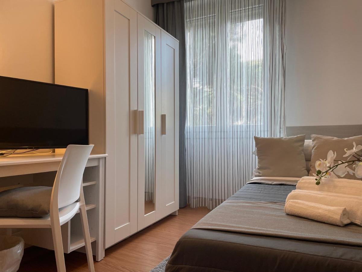 Hotel Augustus Milano Marittima Exterior foto