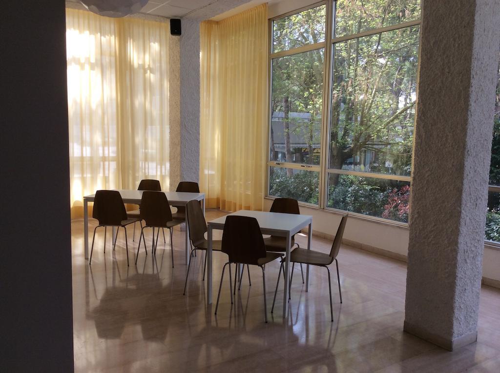 Hotel Augustus Milano Marittima Exterior foto